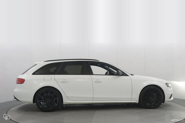 Audi S4 3
