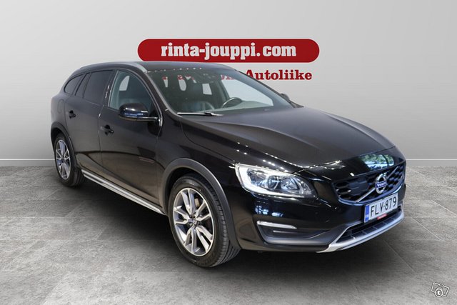 Volvo V60 Cross Country 3