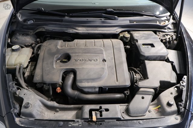 Volvo V50 10