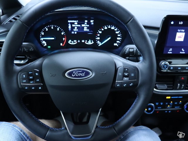 Ford Fiesta 25