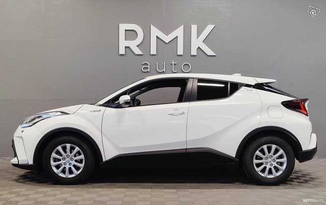 Toyota C-HR 3