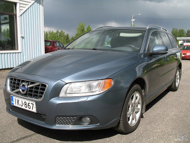 Volvo V70 6