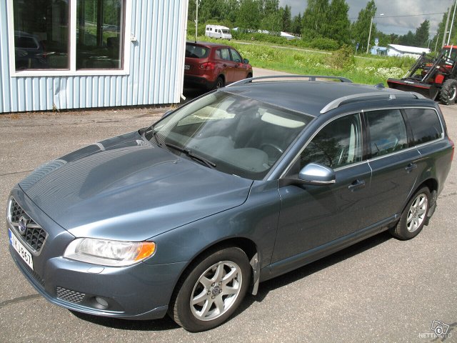 Volvo V70 14