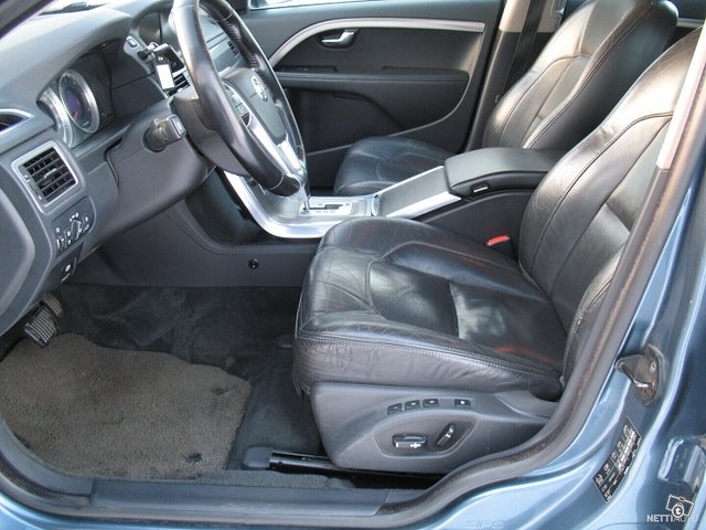 Volvo V70 15