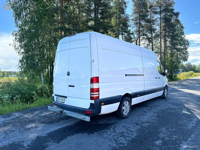 Mercedes-Benz Sprinter 6