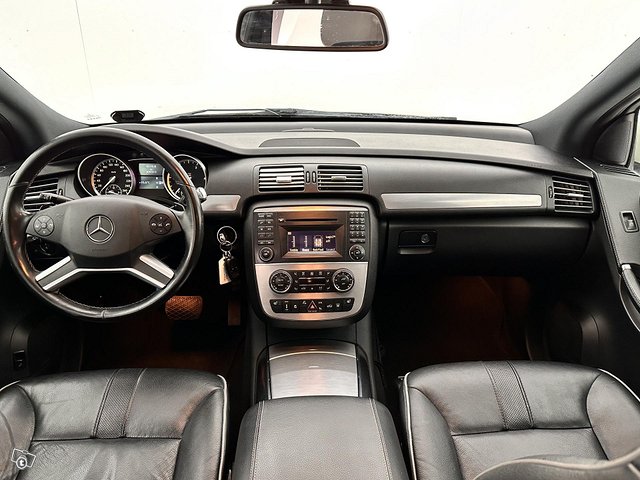 Mercedes-Benz R 15