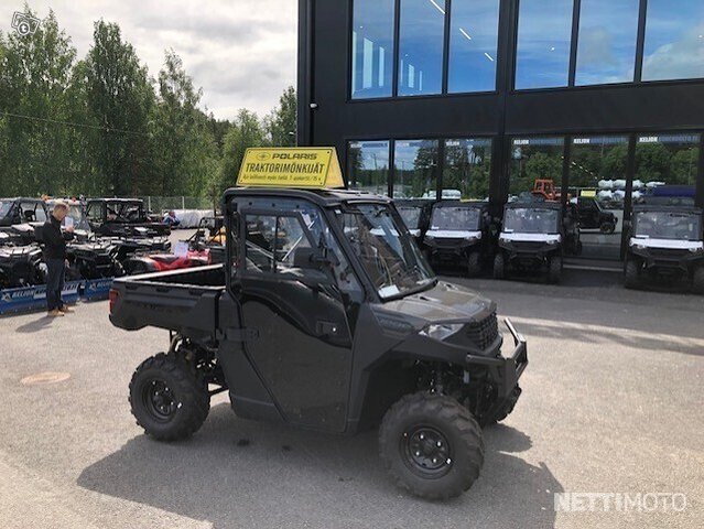 Polaris Ranger 1