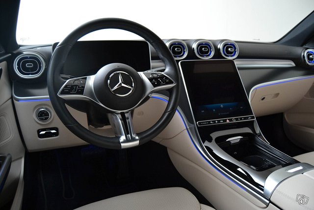 Mercedes-Benz C 9
