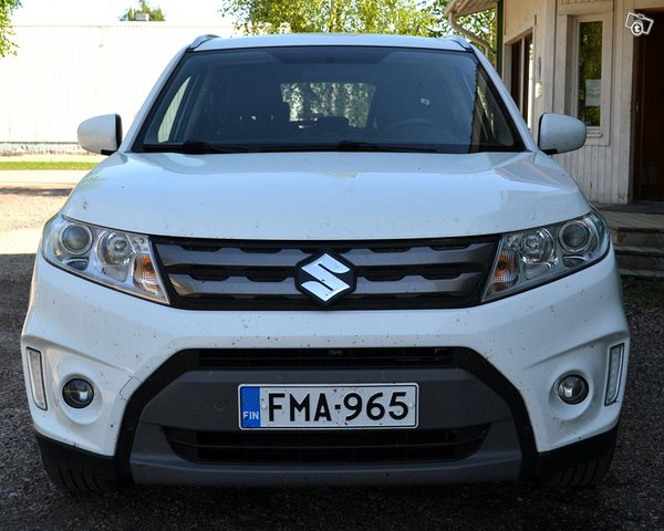 Suzuki Vitara 12