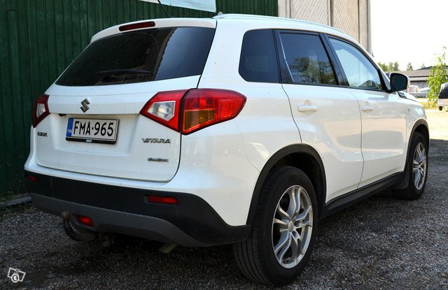 Suzuki Vitara 16