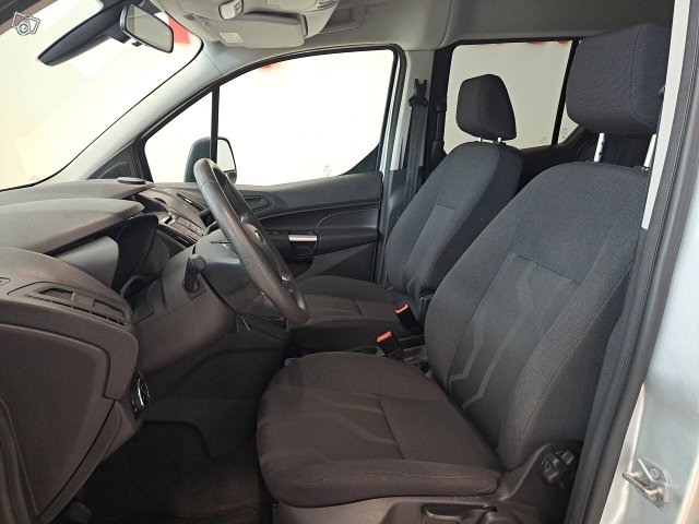 FORD Tourneo Connect 8