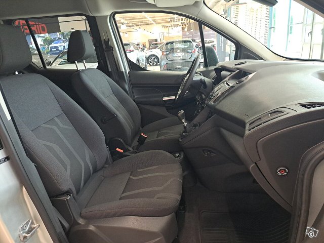 FORD Tourneo Connect 17