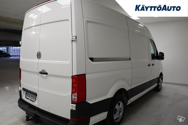 VOLKSWAGEN Crafter 9