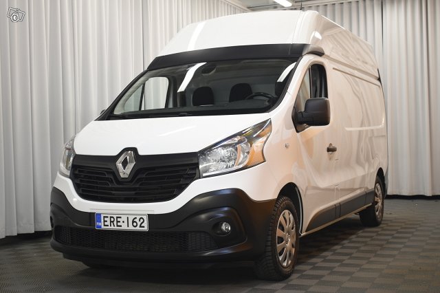 Renault Trafic 4