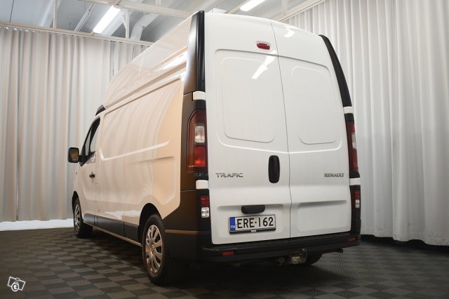 Renault Trafic 5