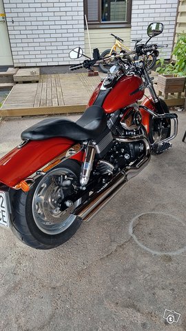 Harley-Davidson Dyna Fat Bob 3