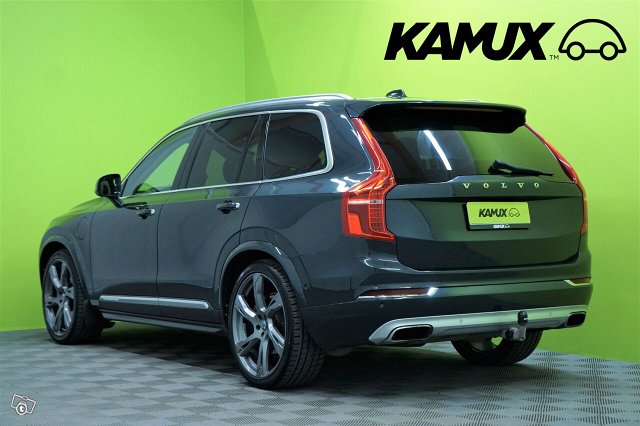 Volvo XC90 6