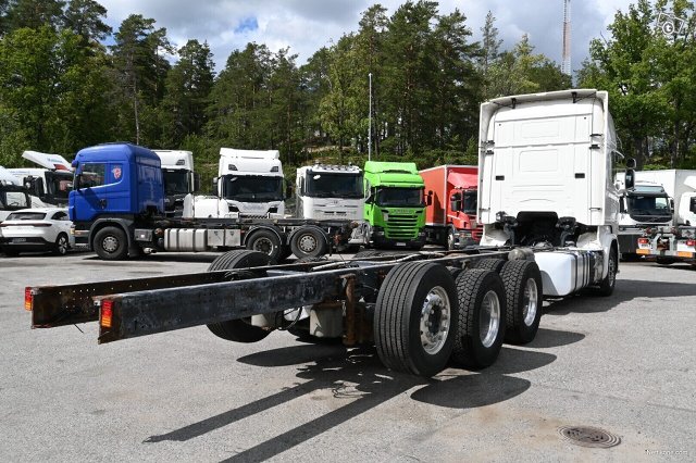 Scania R450 8x4*4 Tridem Akseliväli 5150mm 5