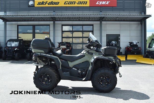 Can-Am Outlander Max 1