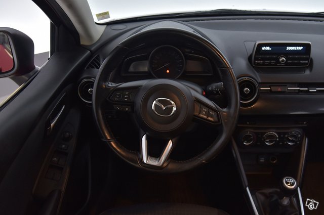 Mazda Mazda2 19