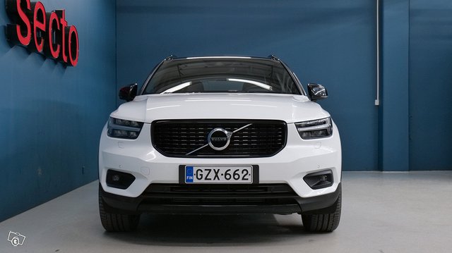 Volvo XC40 2