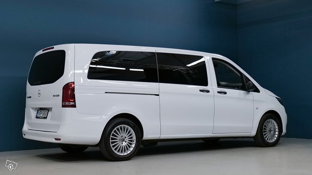 Mercedes-Benz VITO 4