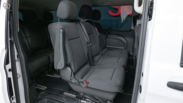 Mercedes-Benz VITO 6