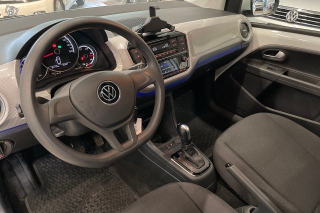 Volkswagen Up 6