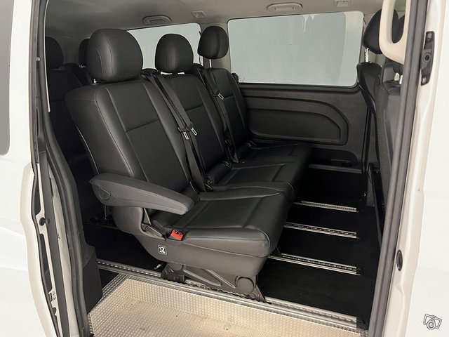 Mercedes-Benz Vito 5