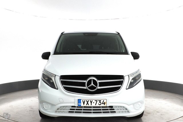 Mercedes-Benz Vito 18