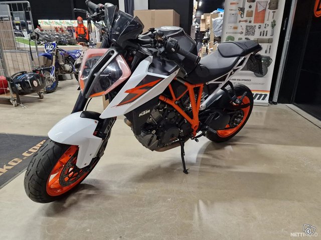 KTM 1290 4