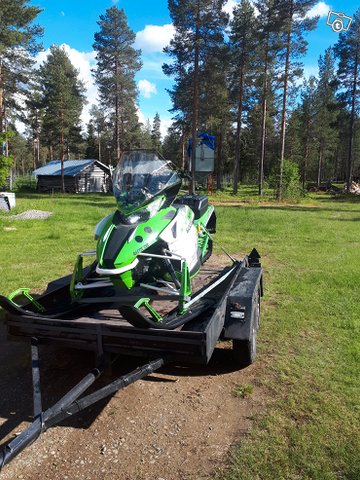 Arctic Cat M6000 153" 3