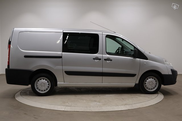 Toyota Proace 4