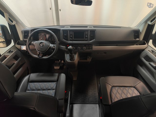 Volkswagen Crafter 10