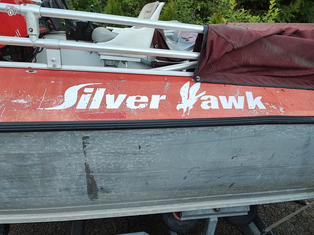 Silver Hawk Hawk 520 HT 9