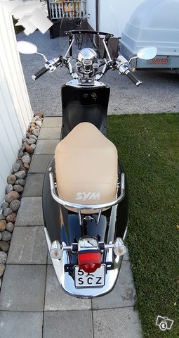 Sym allo mopo skootteri 1