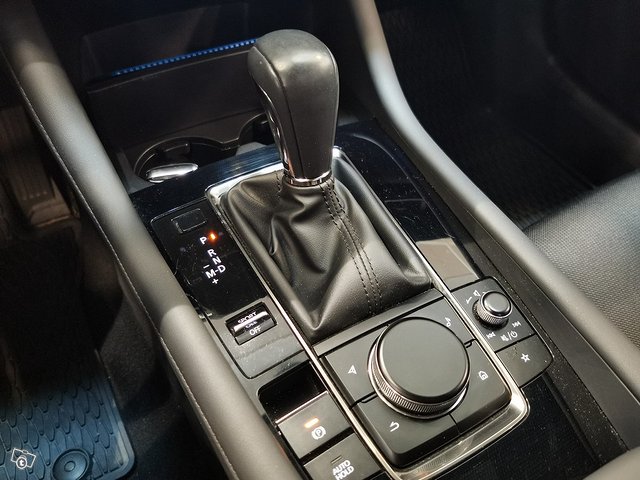 MAZDA Mazda3 13