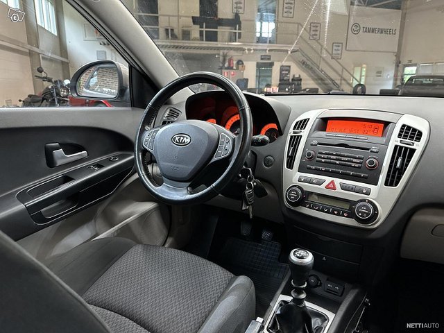 Kia Ceed 12