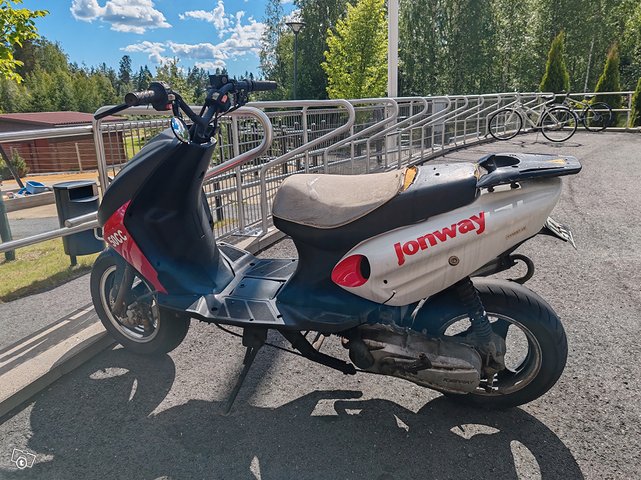 Jonway 50 cc skootteri, kuva 1