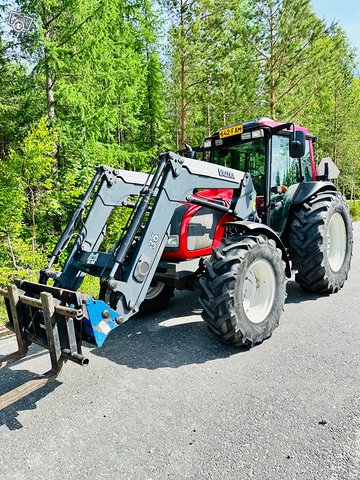 Valtra A93 HiTech * VAIN 3500h, QUICKE 36 + PIIKIT 2