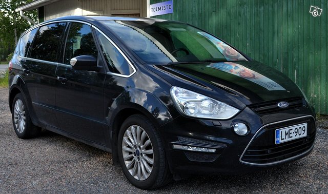 Ford S-MAX 11