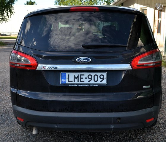 Ford S-MAX 13