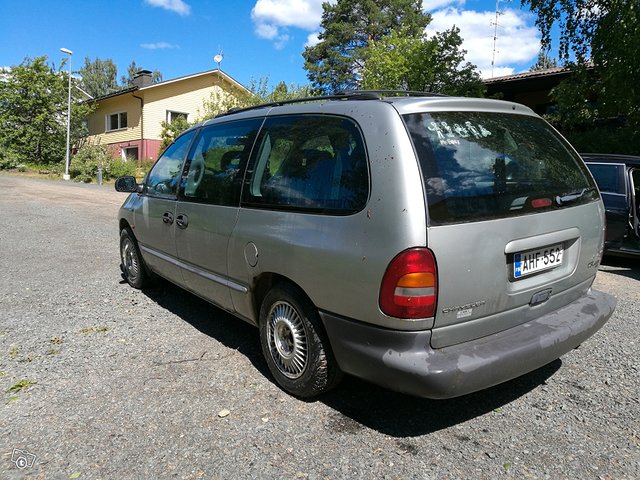 Chrysler Voyager-sarja, kuva 1