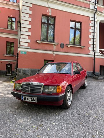 Mercedes-Benz 190, kuva 1