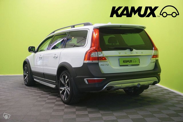 Volvo XC70 5