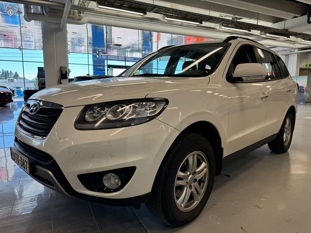 Hyundai Santa Fe 4