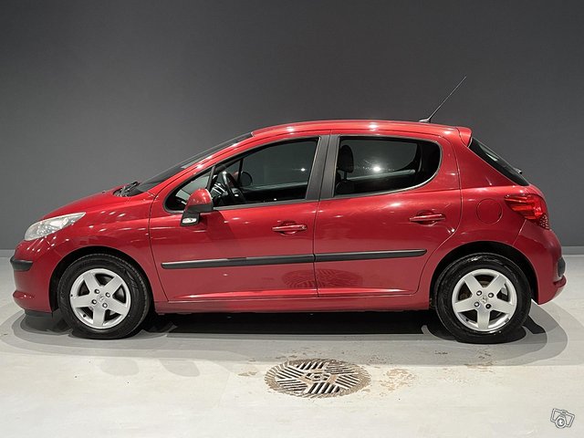 Peugeot 207 9