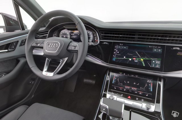Audi Q7 9