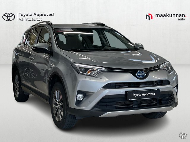 TOYOTA RAV4 7