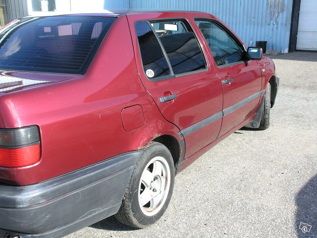 Volkswagen Vento 5